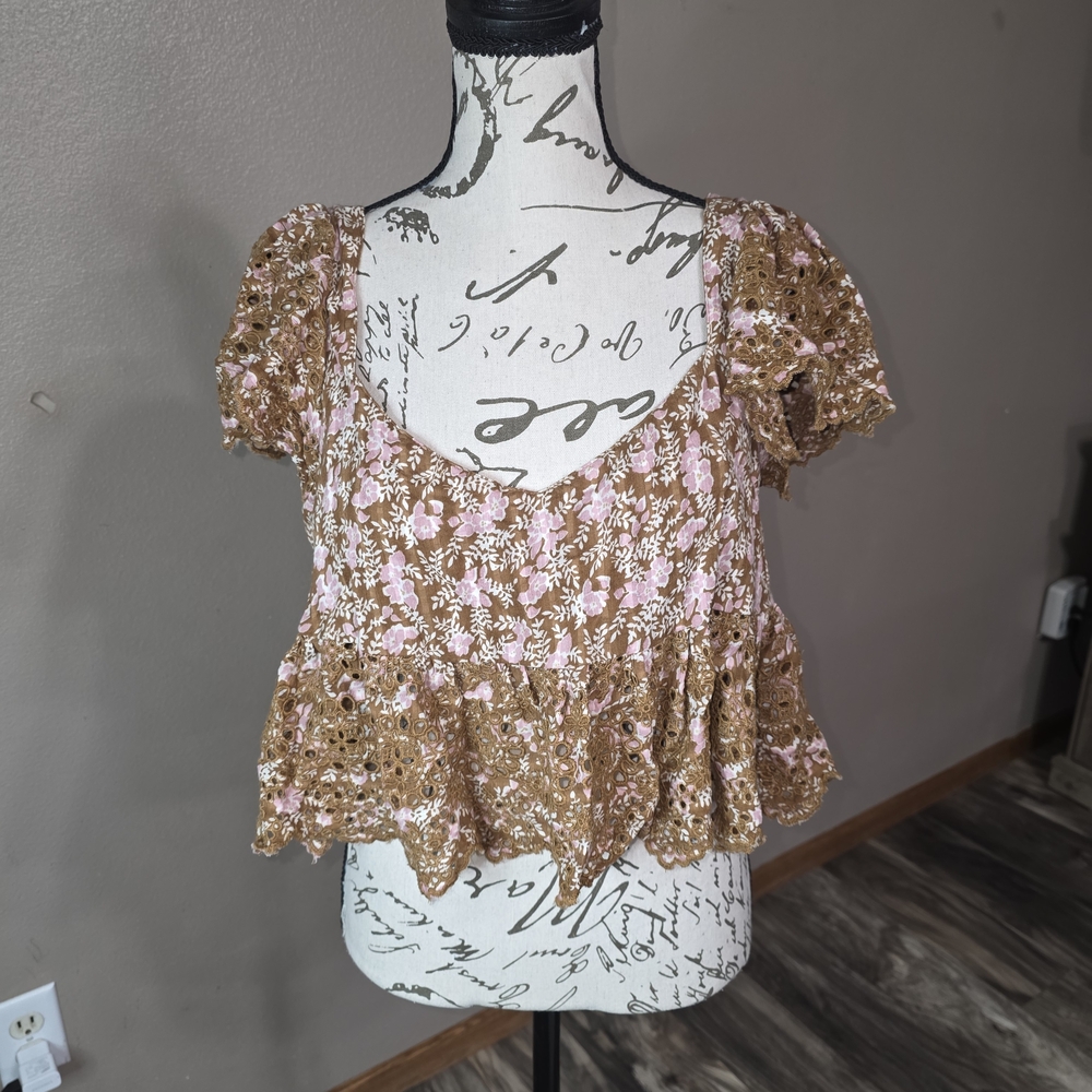 Peplum Floral Puff Sleeve Top